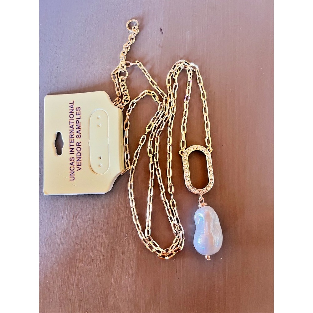 Baroque Freshwater Pearl Pendant Necklace Gold Tone Rhinestone Oval‎ NOS Uncas